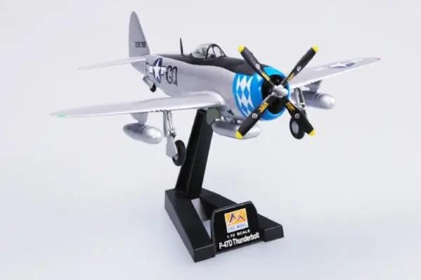 1/72 USAF P-47D Thunderbolt Plastic Model - Image 3