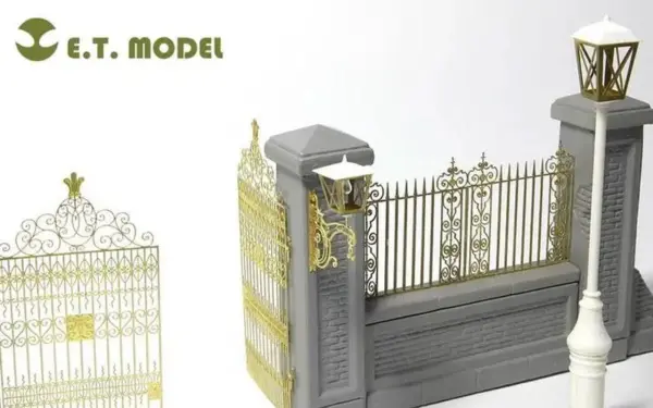 1/35 Park Gate & Fence Detail Set - Image 2