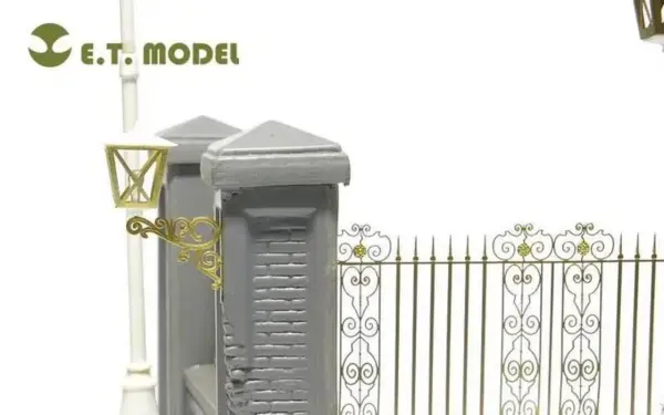1/35 Park Gate & Fence Detail Set - Image 5