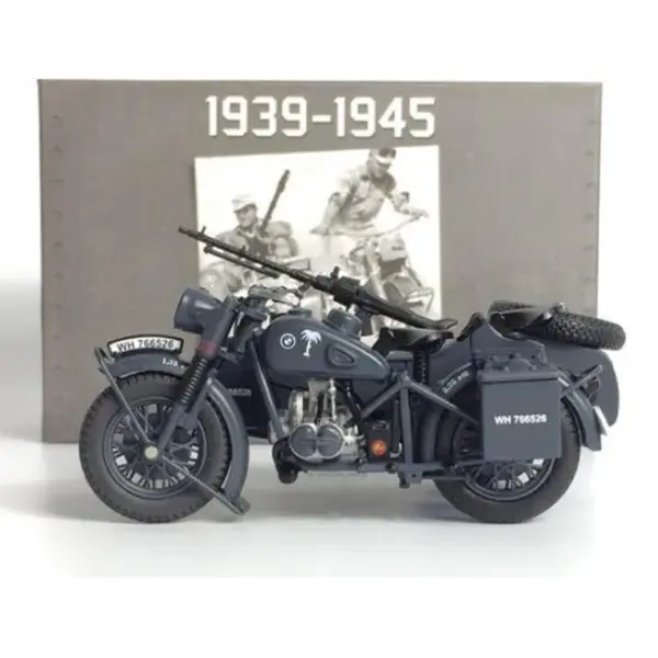 1:24 Scale German Army R75 Motorcycle Model - Image 8