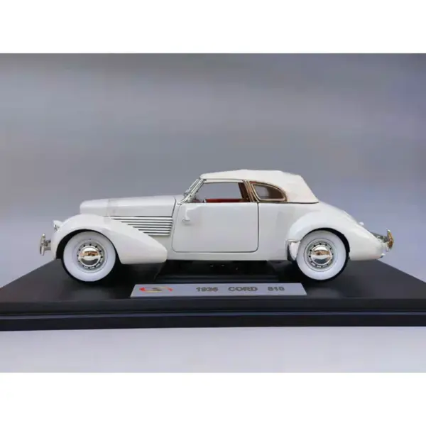 1/18 Scale Diecast Alloy 1936 Classic Car Model - Image 2
