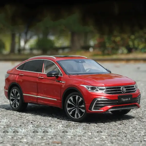 1:18 Scale Diecast Volkswagen Tiguan X Model