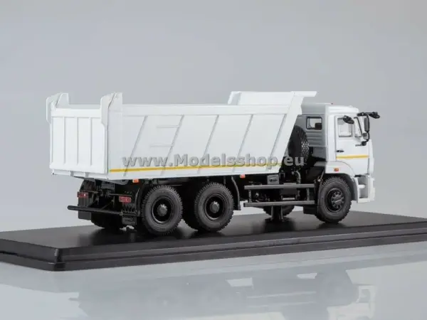 1/43 Scale KAMAZ-6520 White Dump Truck модель - Image 4