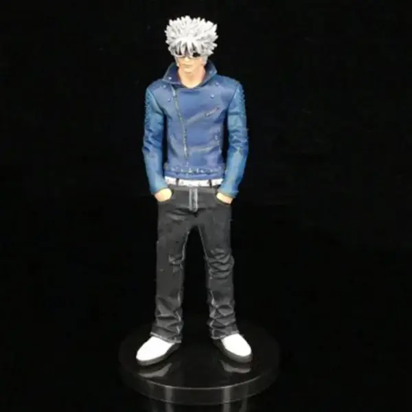 1/18 Scale College Doll Model for Car Decor - Image 3