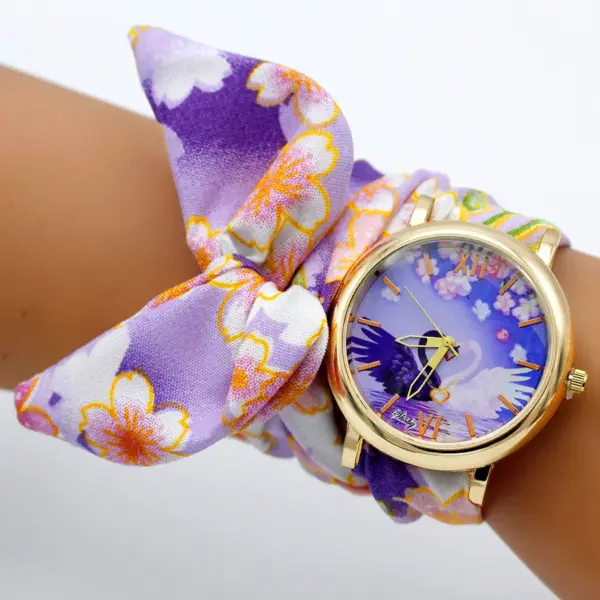 Shsby Floral Fabric Strap Women's Quartz Watch - Image 4