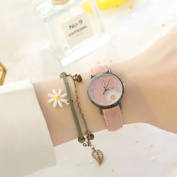 BK34 Casual Daisy Quartz Watch for Ladies - Image 3