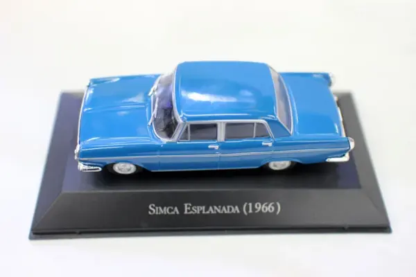 Simca Esplanada 1966 Diecast Model 1:43 Scale - Image 5