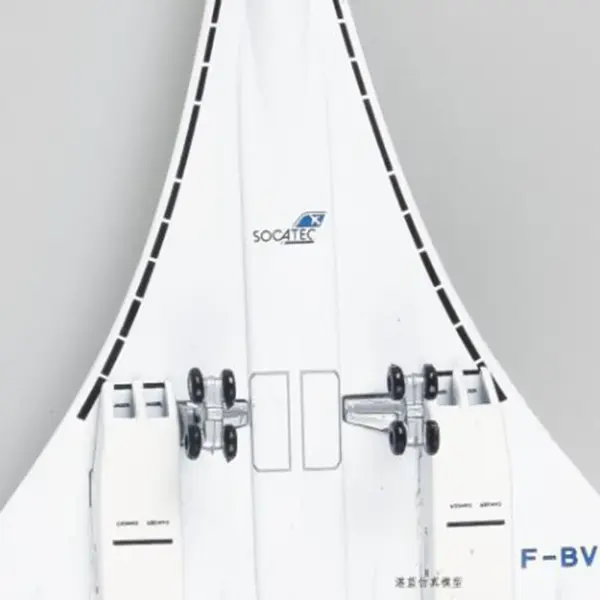 1:400 Scale Concorde Diecast Airplane Model - Image 6