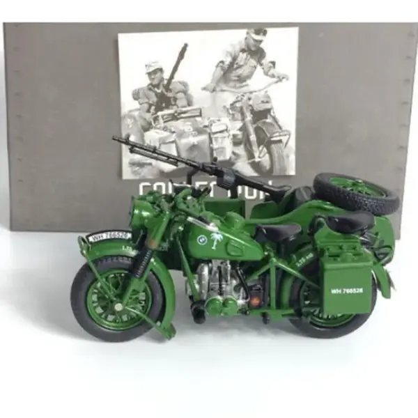 1:24 Scale German Army R75 Motorcycle Model - Image 10