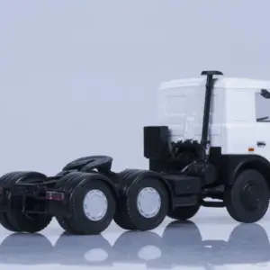 H700fc34206814907a59569f456038ffem