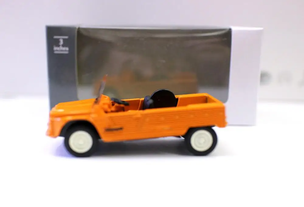 Citroen Mehari 1:64 Scale Diecast Model Car 7 Citroen Mehari 1:64 Scale Diecast Model Car - Image 7