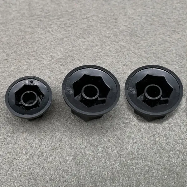 3 Pack Black Guitar and AMP Control Knobs - Image 3