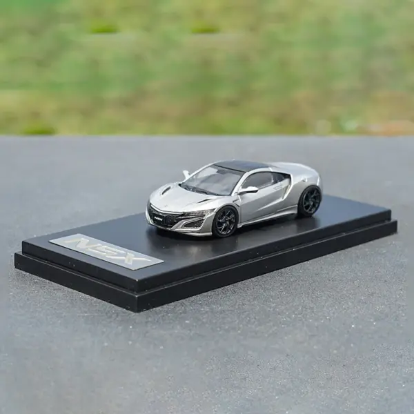 1:64 Alloy NSX Sport Car Model Diecast Toy - Image 3