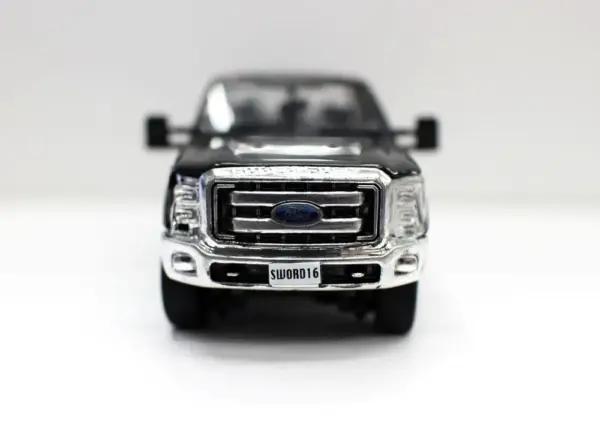 1/50 Scale 2016 Ford F-250 Pickup Model - Image 2