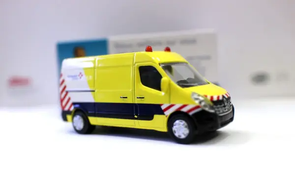 NorRevv 1/64 Scale Vinci Van Diecast Model - Image 3