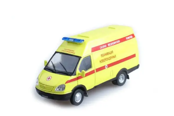 1/43 Scale DeAGOSTINI SemAP Ambulance Model - Image 2