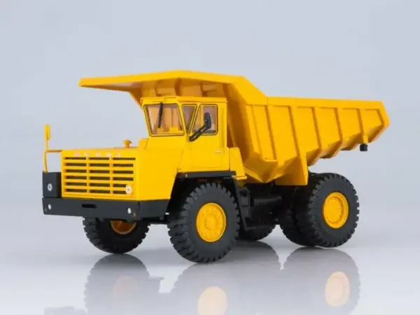 1/43 Belaz 540A Diecast Truck Model - Image 7