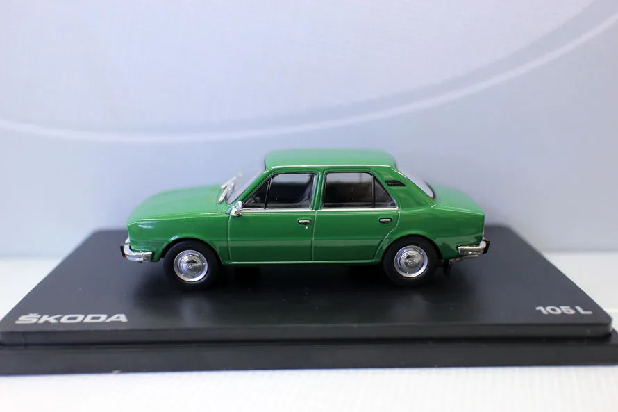 Abrex 1:43 Scale Skoda 105L 1977 Diecast 7 Abrex 1:43 Scale Skoda 105L 1977 Diecast - Image 7