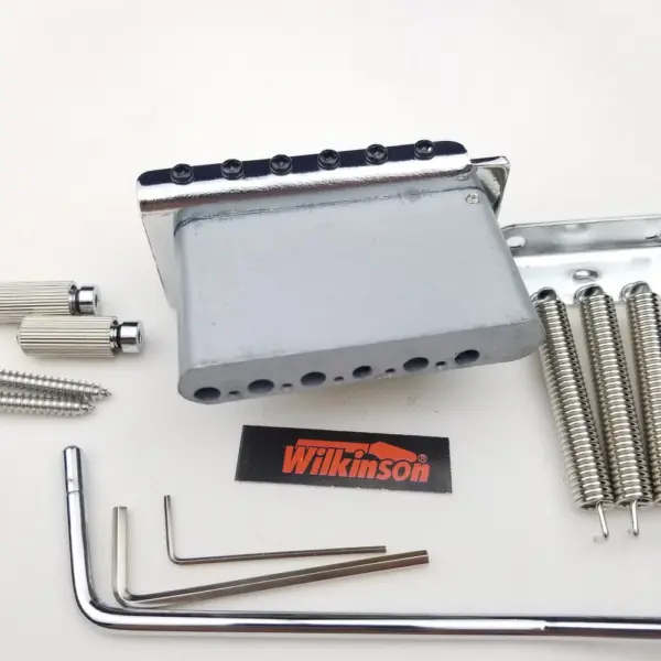 Wilkinson WOV06 Chrome Tremolo Bridge for Guitar - Image 4