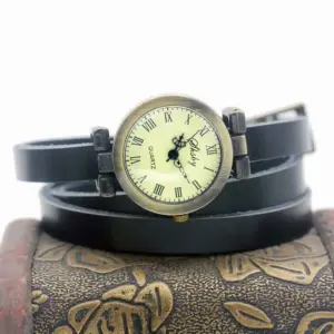 Genuine Leather Women's Watch by shsby 19 HTB1kaVjhrvpK1RjSZPiq6zmwXXaa
