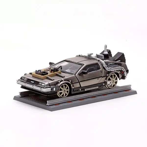 1/43 Scale Diecast DeLorean DMC-12 Model - Image 3