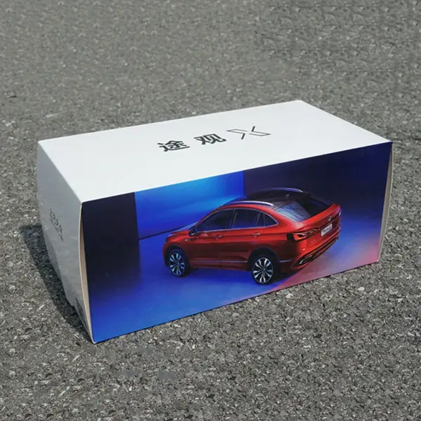 1:18 Scale Diecast Volkswagen Tiguan X Model - Image 5