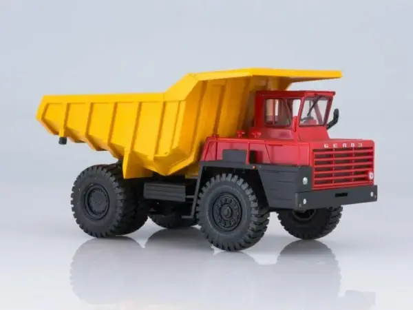 1/43 Belaz 540A Diecast Truck Model - Image 2