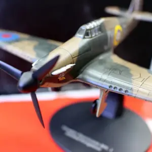 Hc76c0c88633847b29c3803025e3f0458v