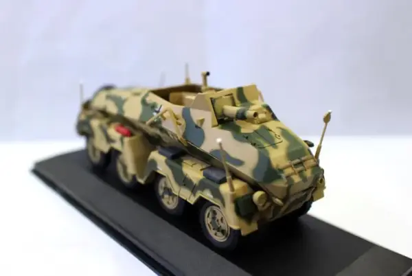 1/43 Scale Sd. Kfz. 233 Military Tank Model - Image 4