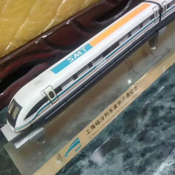 Die-cast Shanghai Maglev Train Model 1:180
