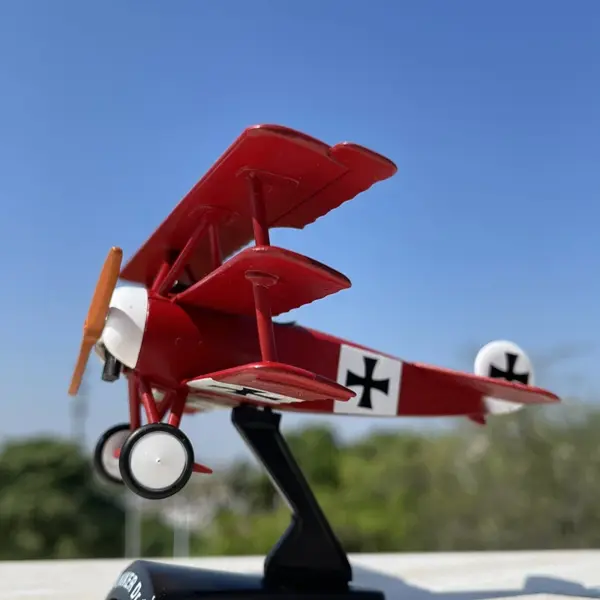1:63 Scale Fokker Dr.I Triplane Model Aircraft - Image 3