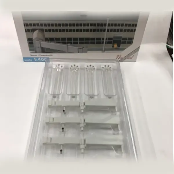 1:400 Airport Ground Service Model Accessory - Image 2