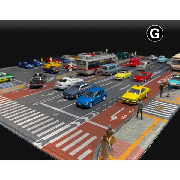 1:64 Scale Urban Scene Mat for Toy Vehicles - Image 2