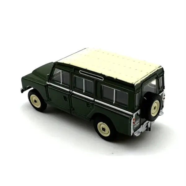 1:76 Scale Diecast Alloy Land Rover Model - Image 5