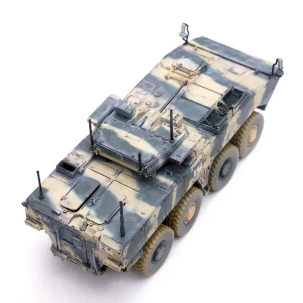1:72 Russian IFV Armored Vehicle Model - Image 4