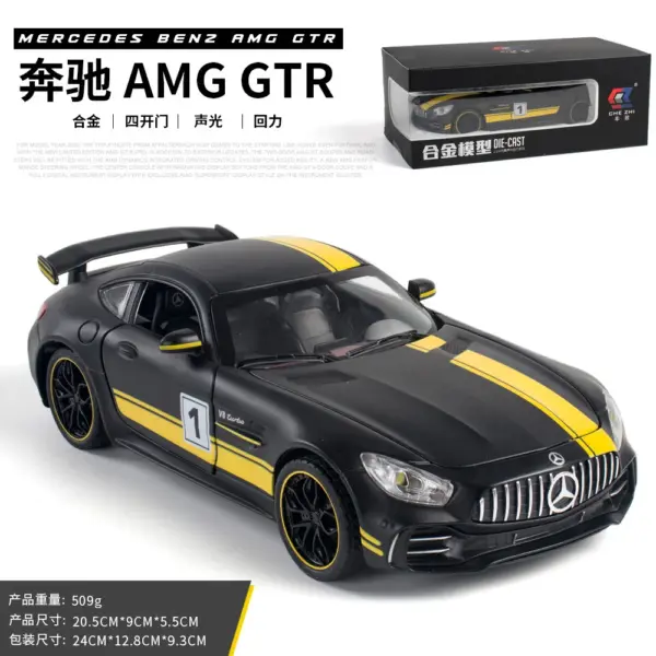 1:24 Mercedes-Benz AMG GTR Diecast Car Model - Image 9