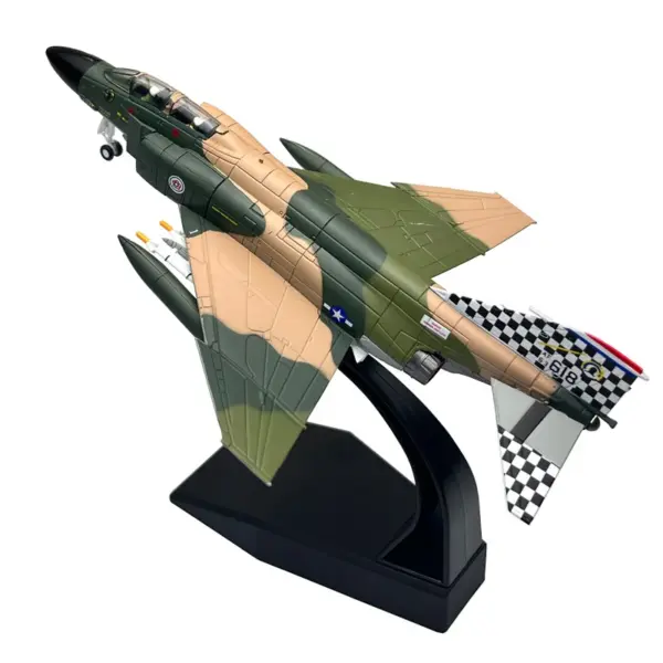 1:100 Scale Diecast US F-4C Phantom Fighter - Image 3