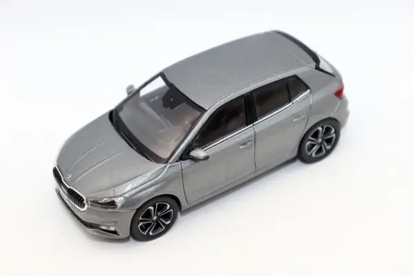 1:43 Scale Skoda Fabia Diecast Car Model - Image 6