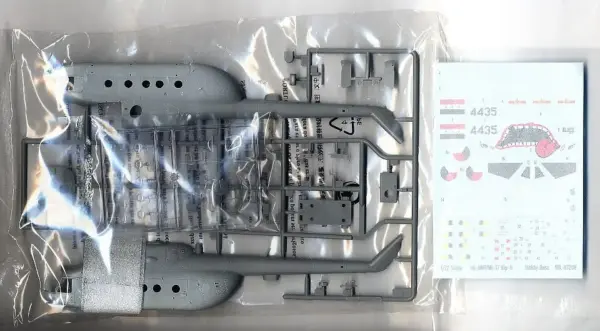 1/72 Russian MI-8MT/Mi-17 Helicopter Model Kit - Image 4