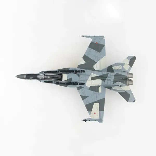 1:72 Scale F/A-18A+ Fighter Jet Model - Image 4