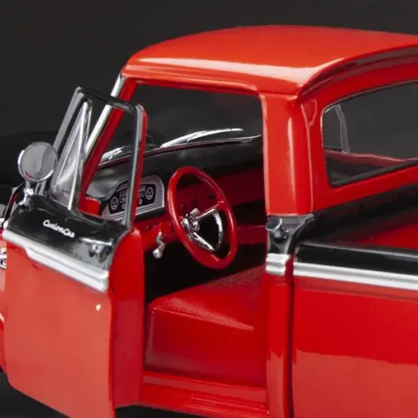 1:18 Scale Ford F-100 Diecast Truck Model - Image 3