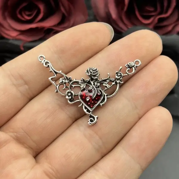5pcs Gothic Rose Heart Pendants for DIY Jewelry - Image 2