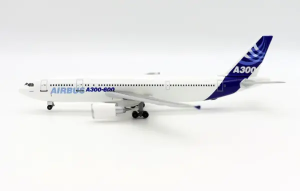 1/400 Scale Airbus A300-600 Diecast Model