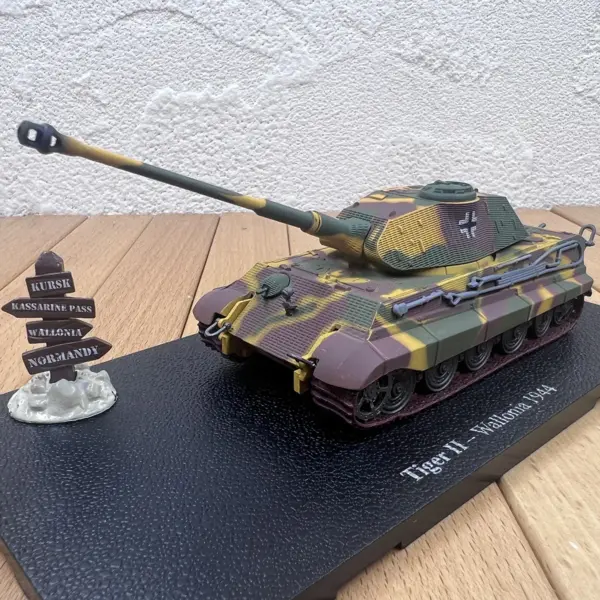 1:72 Scale Diecast WWII German Tiger Tank Model