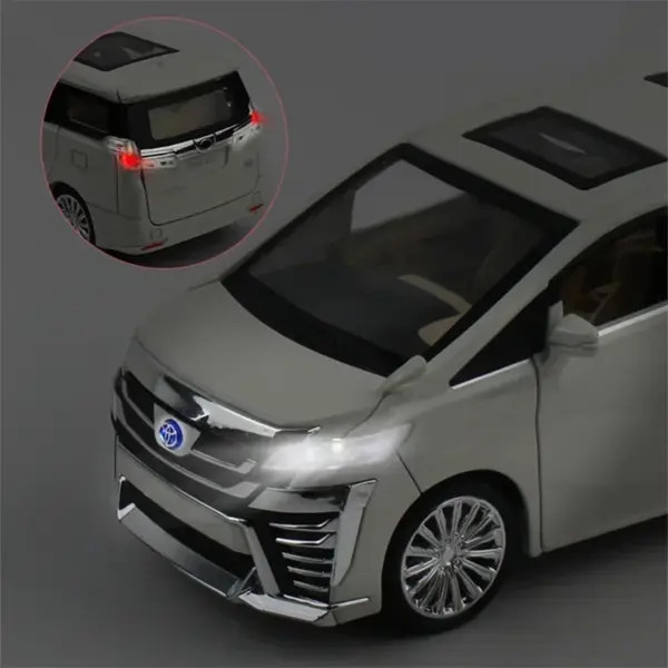 1:24 Alloy Toyota Vellfire Diecast Model - Image 5