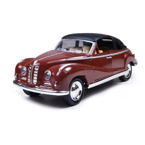 1:32 Scale Die-Cast Classic Car Model - Image 3