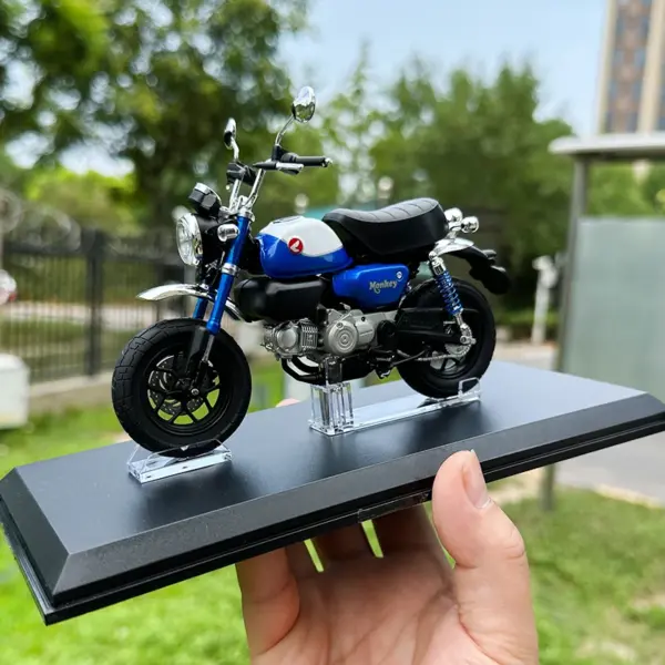 1/12 Scale Honda Monkey 125 Alloy Model