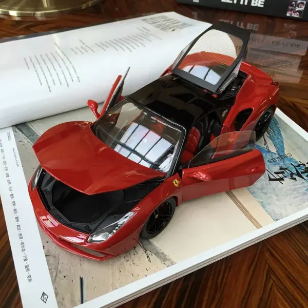 Ferrari 488 GTB 1:18 Scale Diecast Model - Image 4