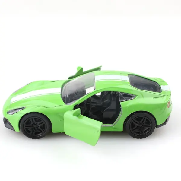 Metal Sports Car Model for Cake Decoration - Image 4