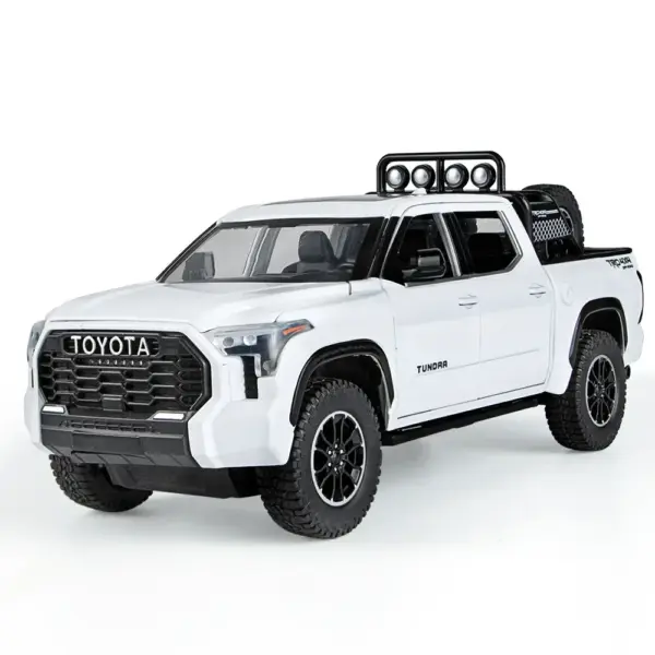 1:24 Scale Toyota Tundra Diecast Pickup Truck - Image 7